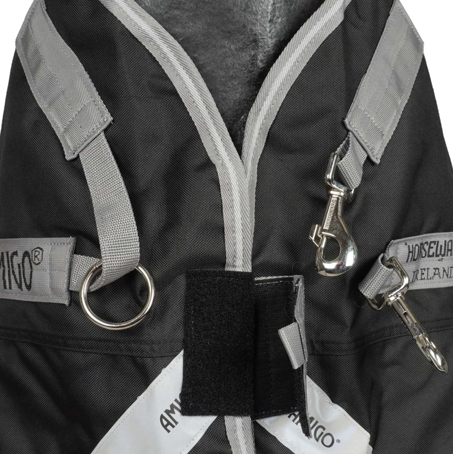 Amigo Bravo 12XL Original Turnout Medium 250g Black/Titanium Grey
