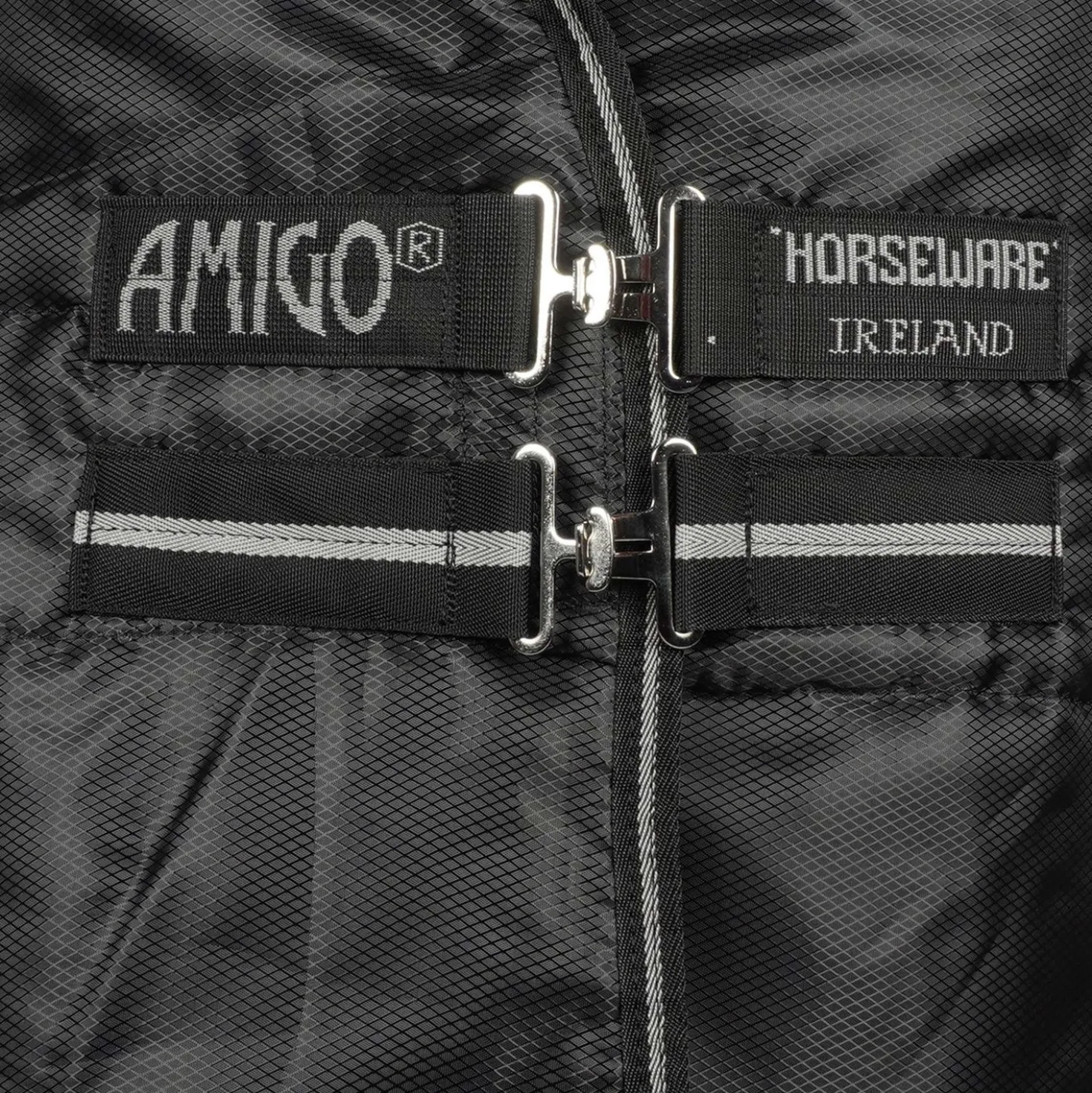 Amigo Liner Diamond Insulator 100g Zwart/Zilver
