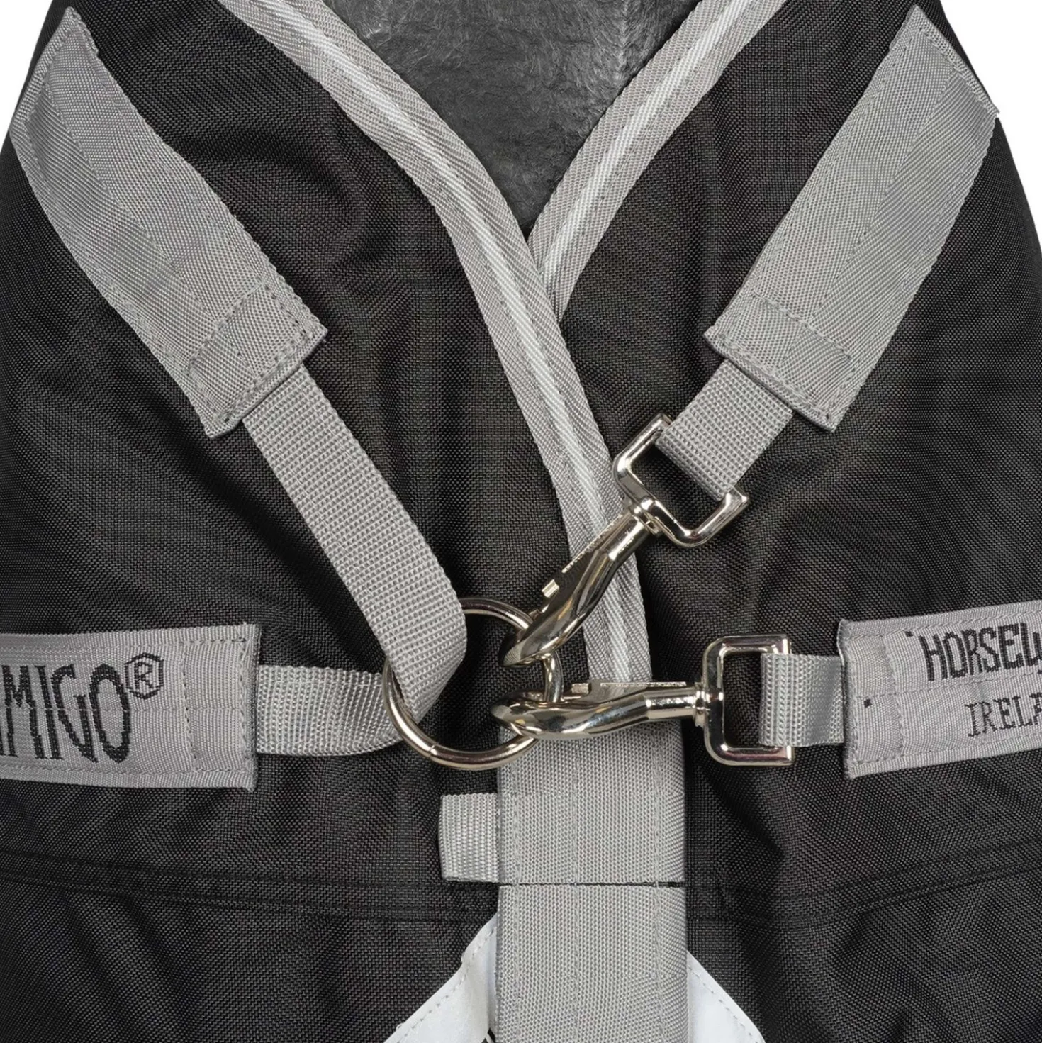 Amigo Turnout Bravo 100g Black/Titanium Grey