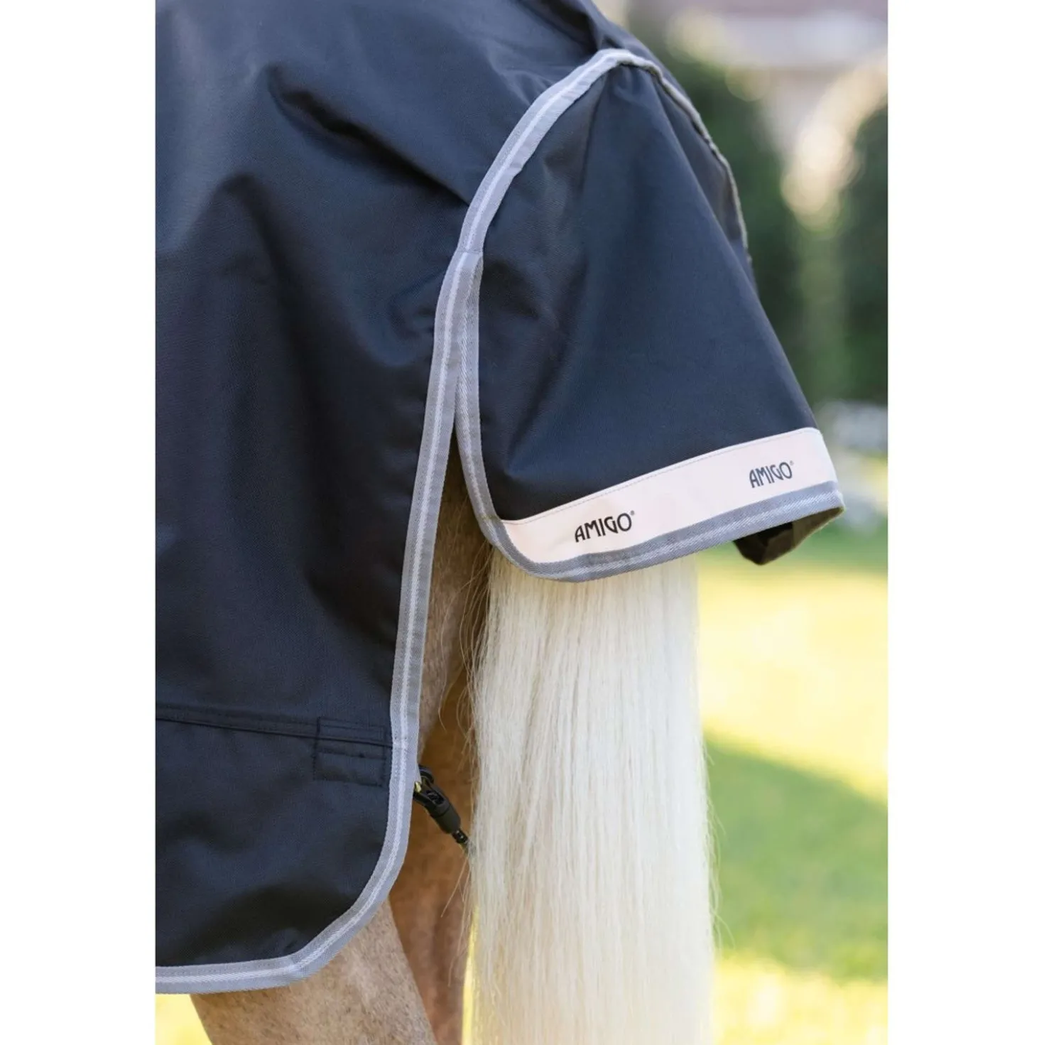Amigo Turnout 1200D Pony 50g Black/Titanium Grey/Silver