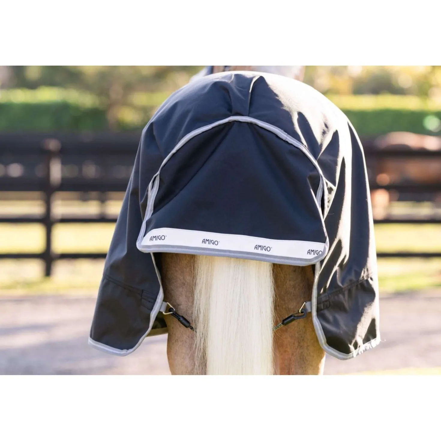 Amigo Turnout 1200D Pony 50g Black/Titanium Grey/Silver