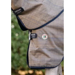 Amigo Turnout Hero 900 Revive Plus 200g Seasonal Colour