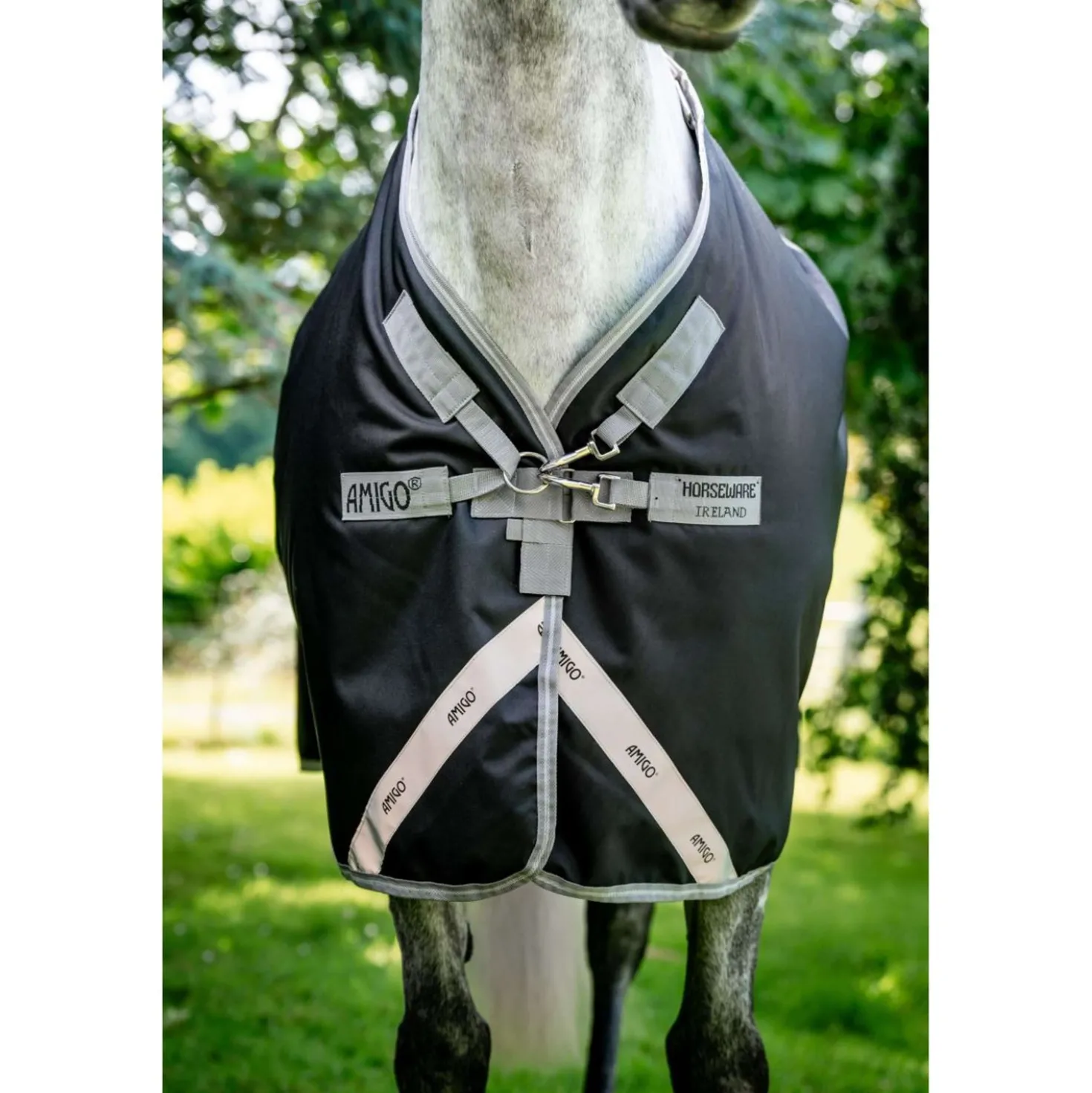 Amigo Turnout Rug 1200D 250g Black/Titanium Grey/Silver