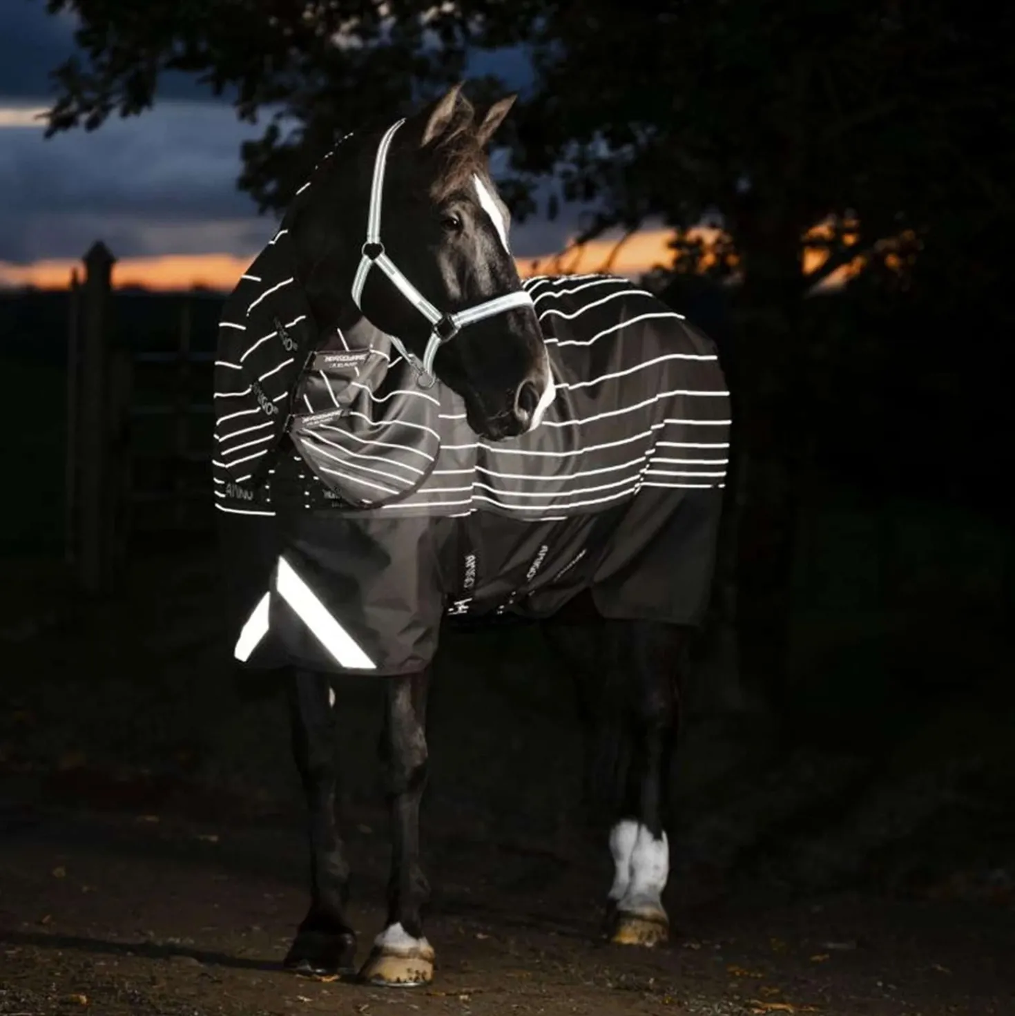 Amigo Turnout Rug FieldSafe Reflectech Plus 1200D 50g Black/Reflective/Black
