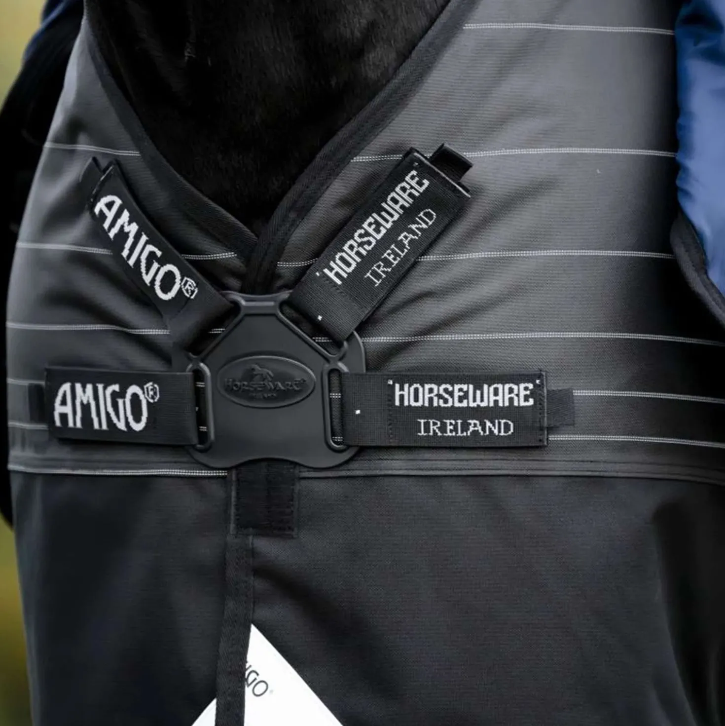 Amigo Turnout Rug FieldSafe Reflectech Plus 1200D 100g Black/Reflective/Black