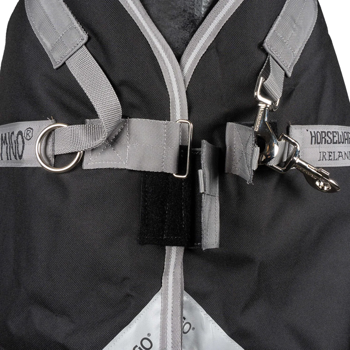 Amigo Turnout Rug Integrated 1200D 250g Black/Titanium Grey/Silver