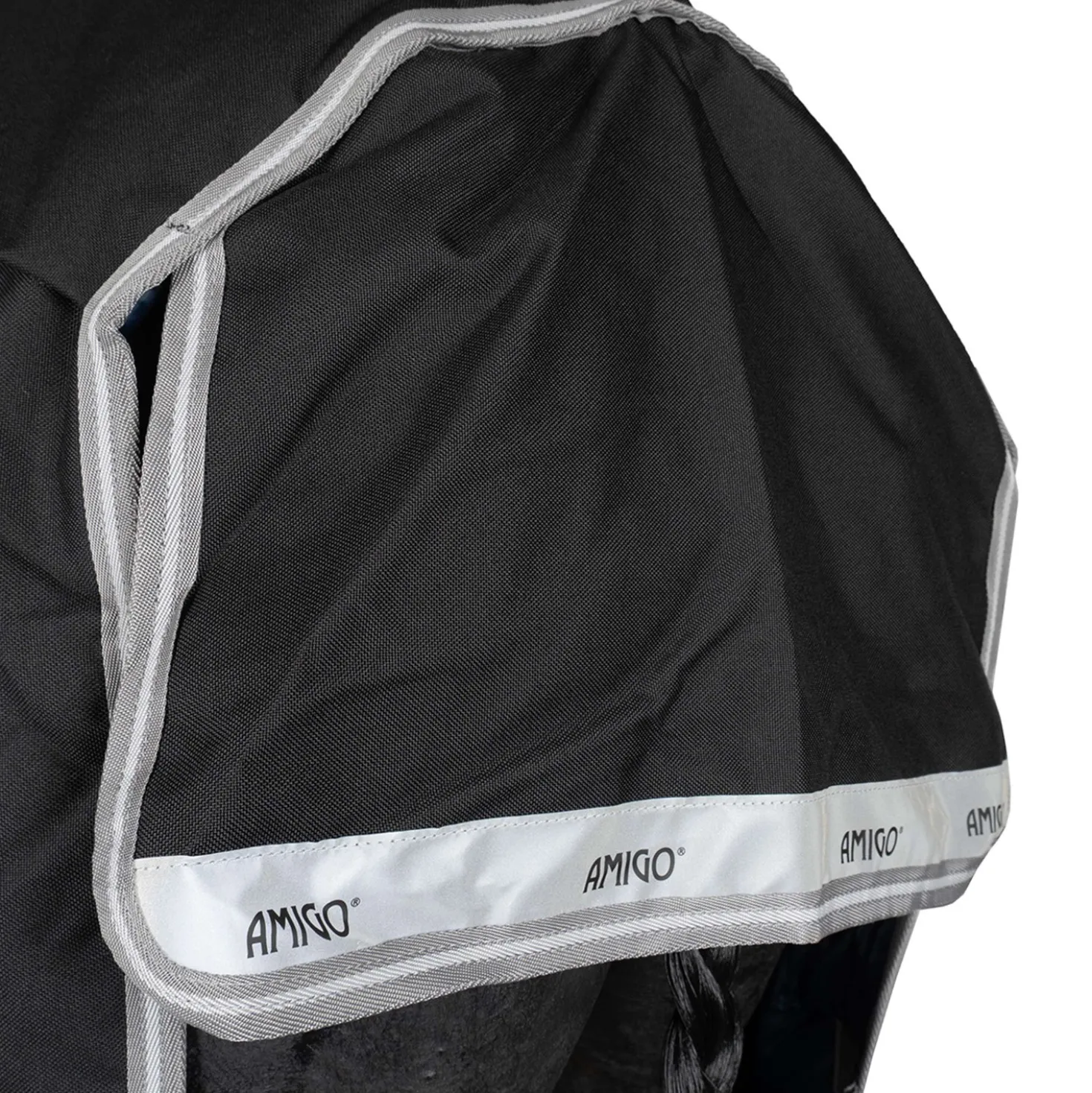Amigo Turnout Rug Integrated 1200D 250g Black/Titanium Grey/Silver