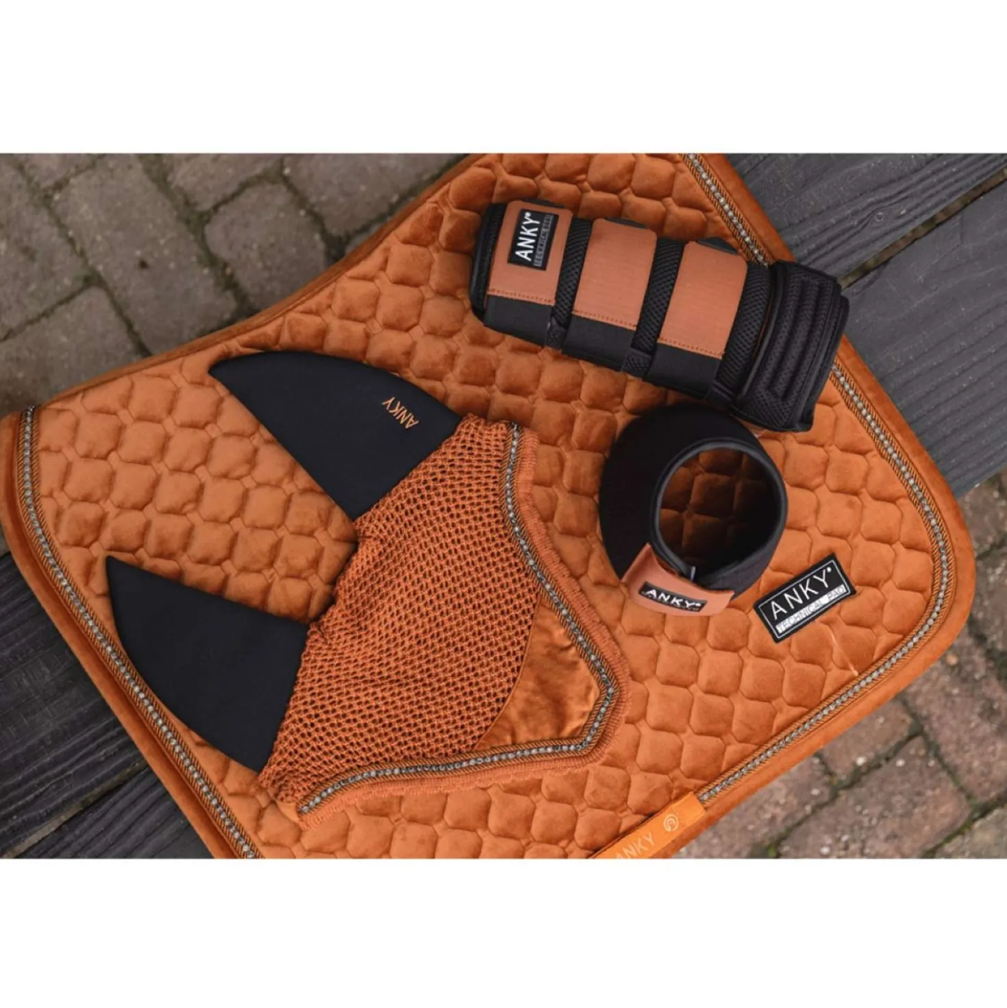 ANKY 3-in-1 Beenbeschermer 3D Mesh Black/Rust