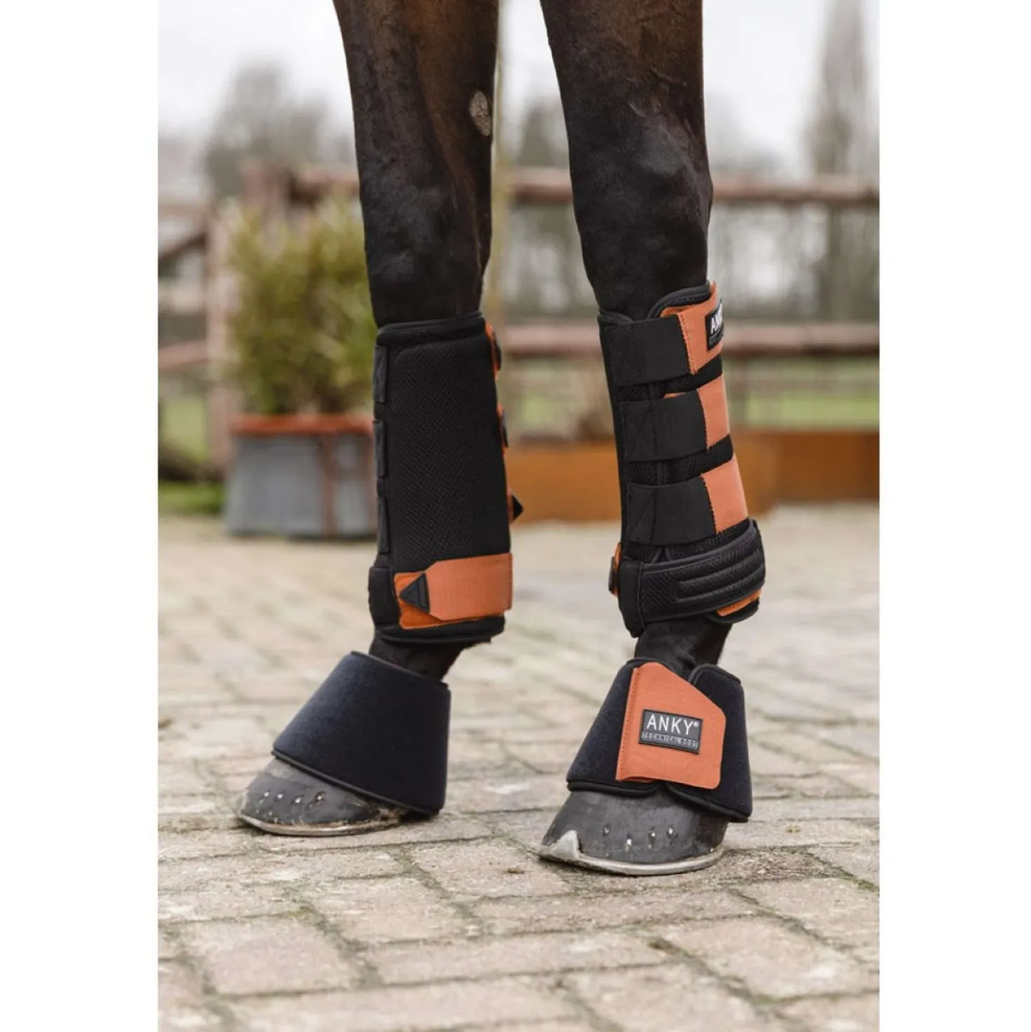 ANKY 3-in-1 Beenbeschermer 3D Mesh Black/Rust