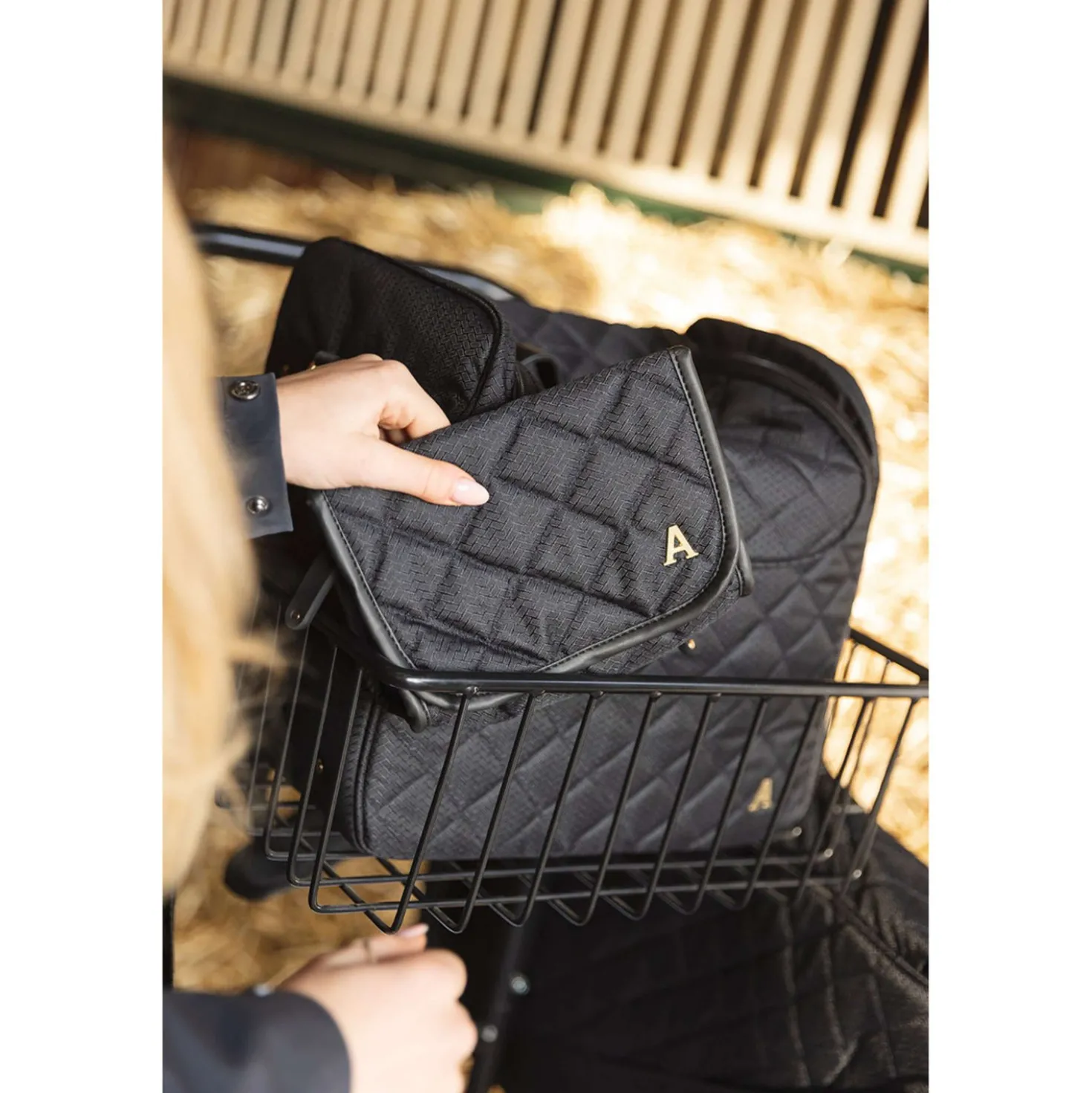 ANKY Toilettas Stepped ATA25004 Zwart