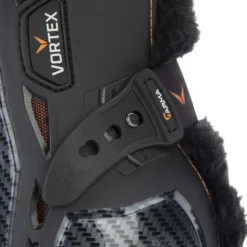 Arma by Shires Peesbeschermers Vortex SupaFleece Zwart