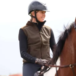 Aubrion by Shires Bodywarmer Heritage Fleece Donker Olijf