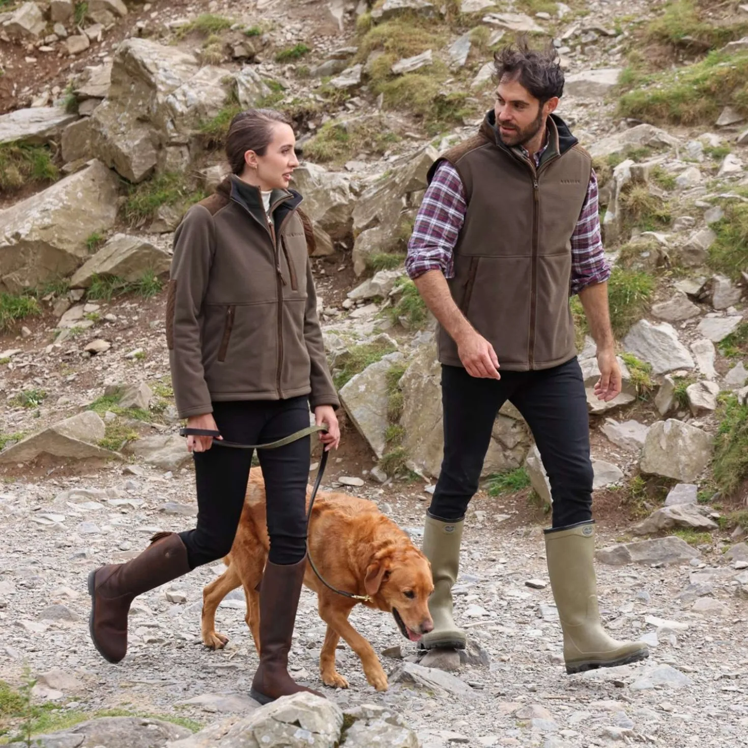 Aubrion by Shires Bodywarmer Heritage Fleece Donker Olijf