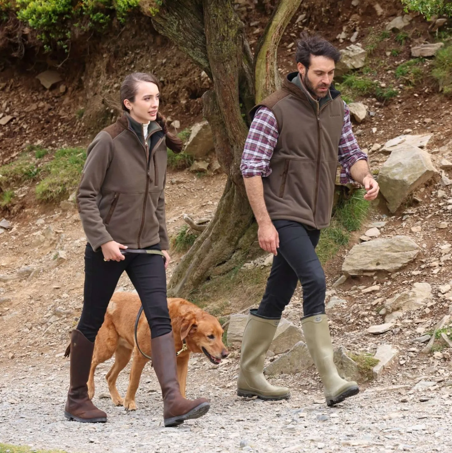 Aubrion by Shires Bodywarmer Heritage Fleece Donker Olijf