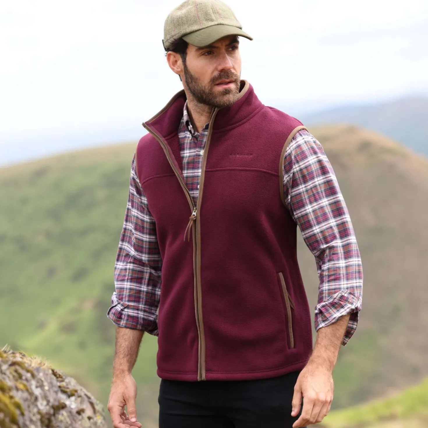 Aubrion by Shires Bodywarmer Original Fleece Maroon