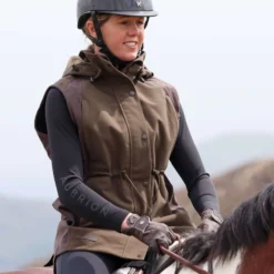 Aubrion by Shires Bodywarmer Heritage Donker Olijf