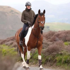 Aubrion by Shires Vest Heritage Fleece Donker Olijf