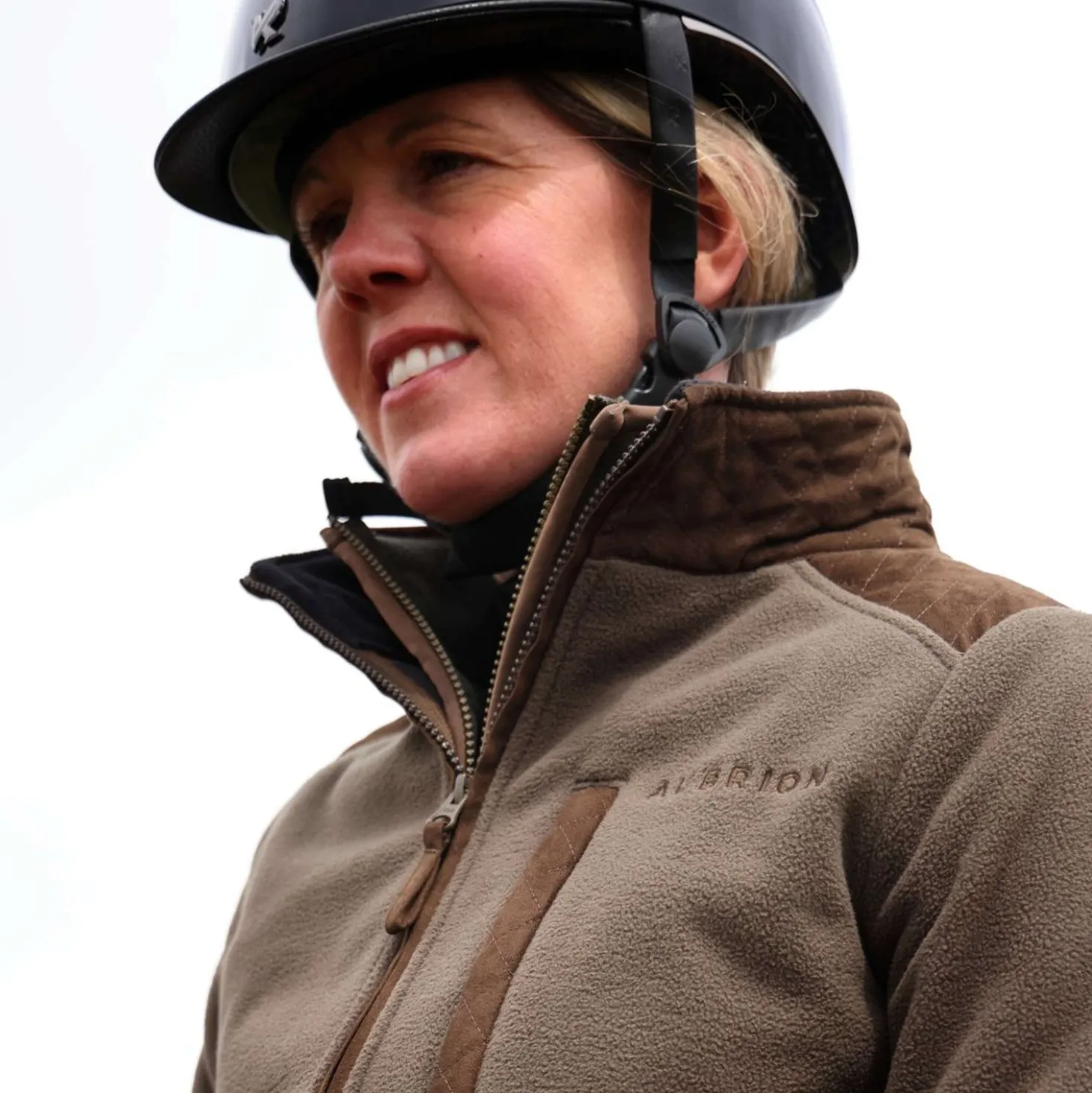Aubrion by Shires Vest Heritage Fleece Donker Olijf