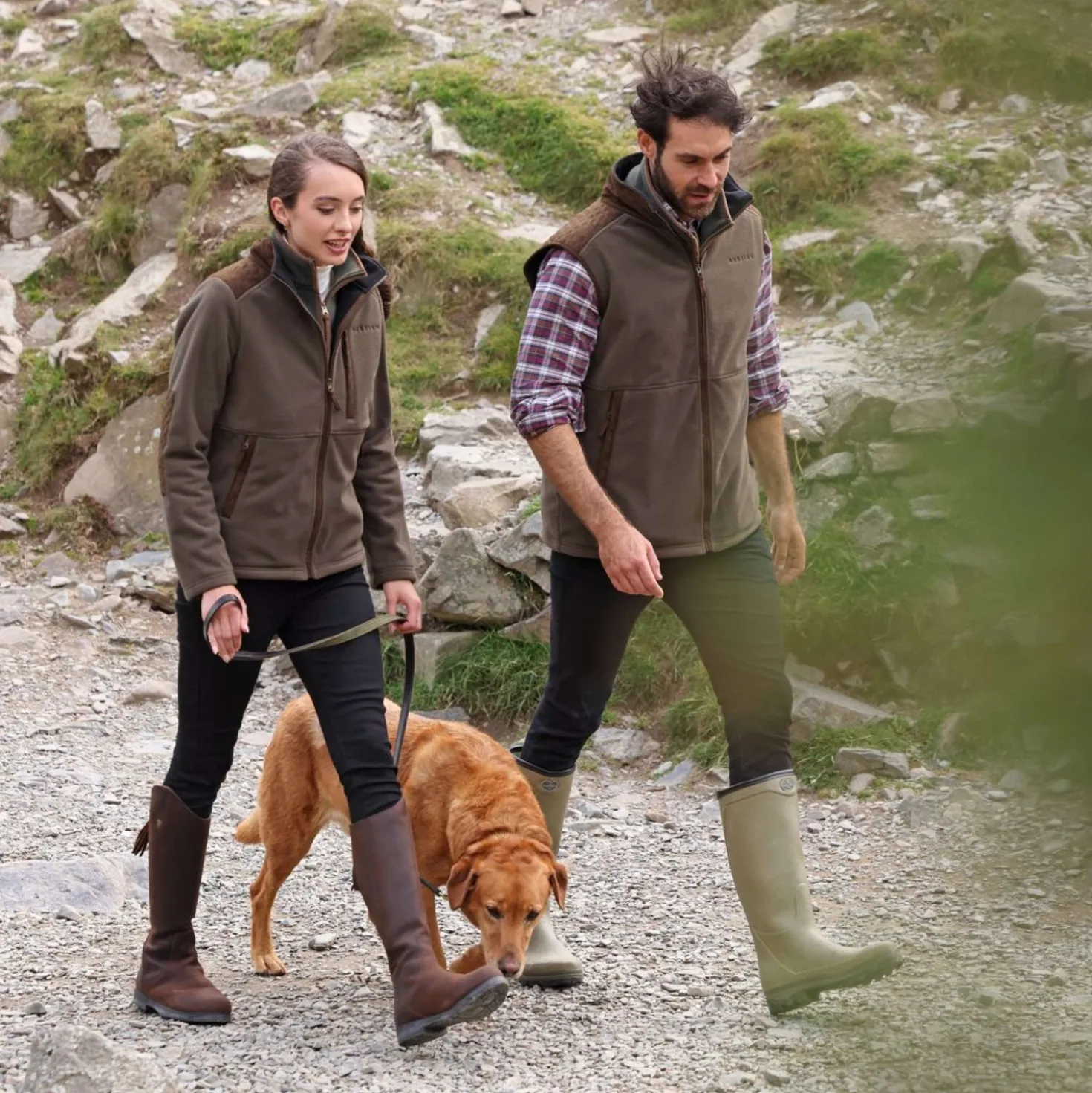 Aubrion by Shires Vest Heritage Fleece Donker Olijf
