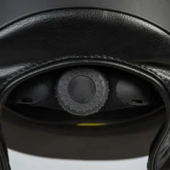 Back on Track Cap Caracas Mips Zwart