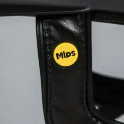 Back on Track Cap Caracas Mips Zwart