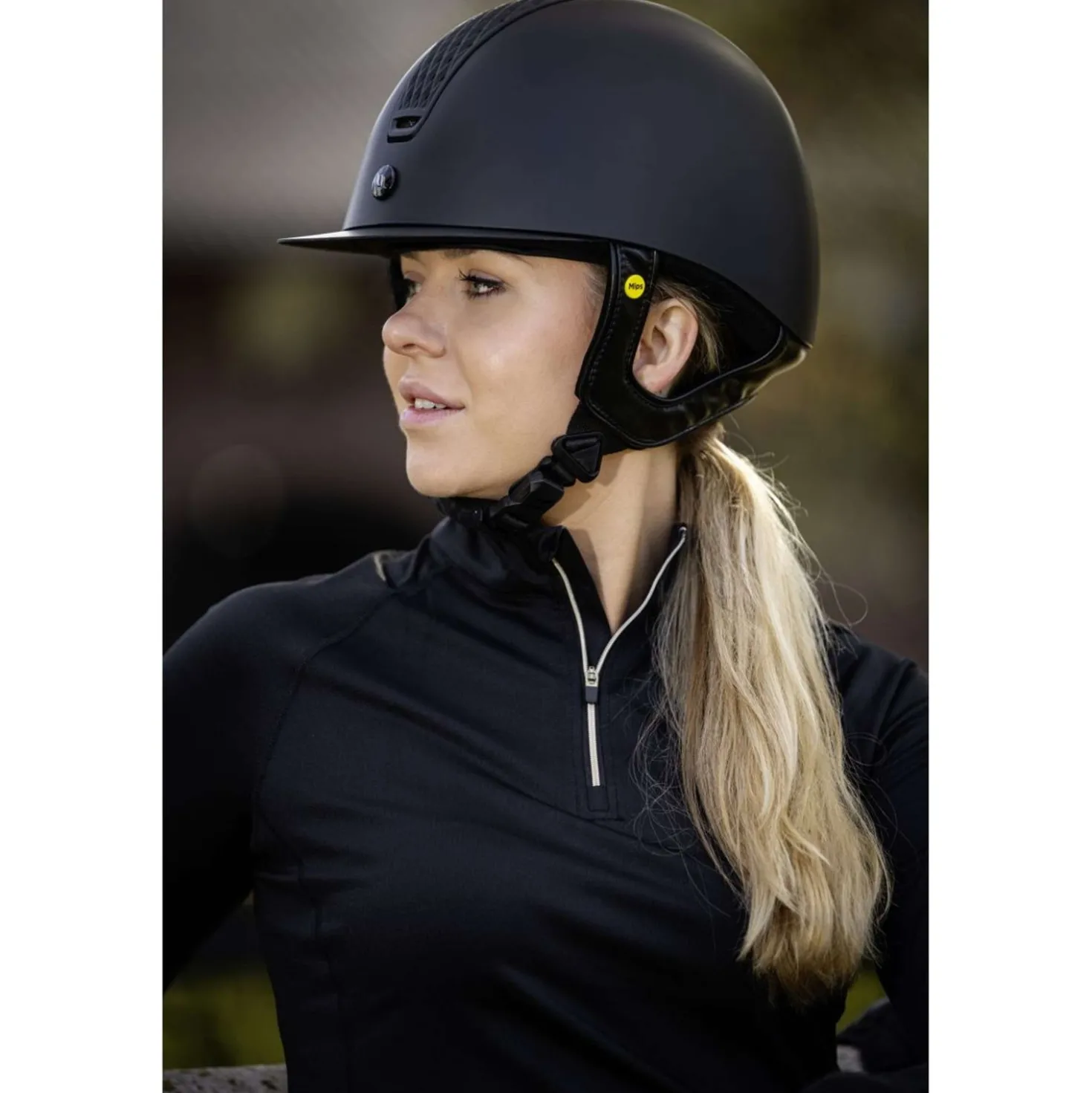 Back on Track Cap Silves Smooth Top Mips Zwart