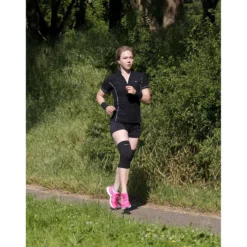 Back on Track Kniebeschermer Per4mance 4-way Stretch Zwart