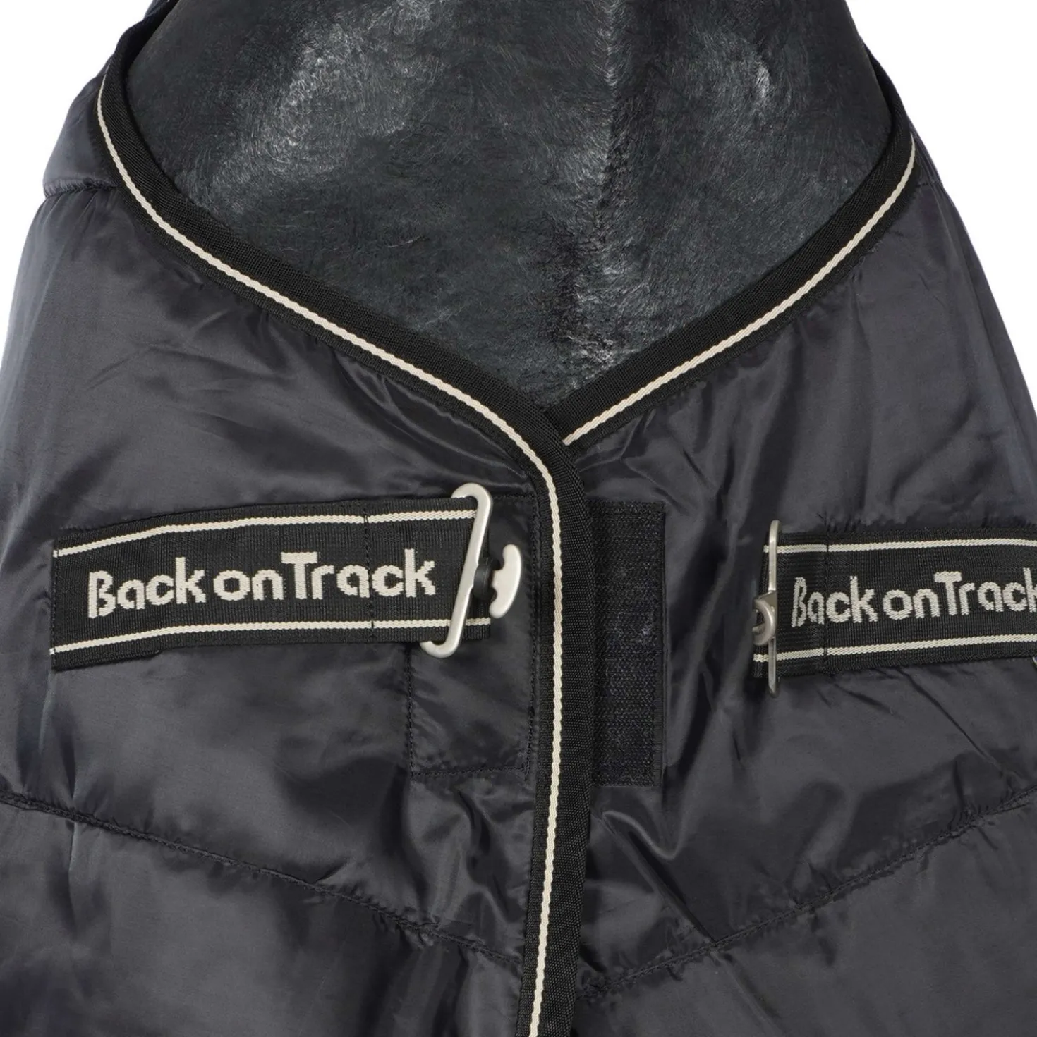 Back on Track Rhyolite Insulated Liner 100g Zwart