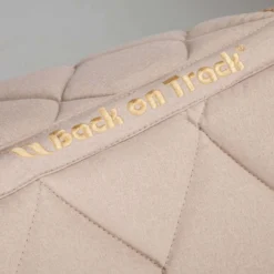 Back on Track Zadeldekje Haze Dressuur Lichtbeige