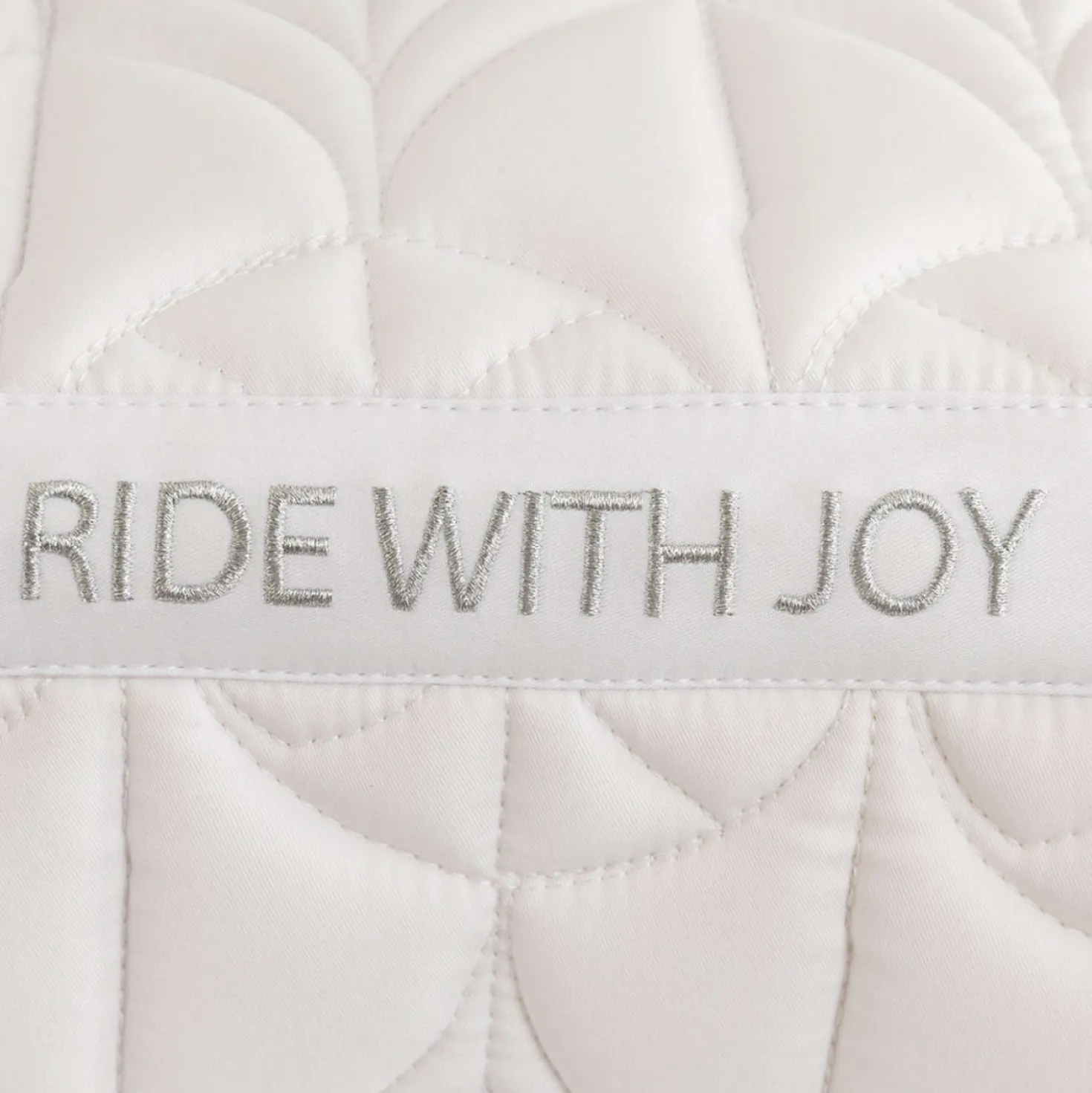 BR Zadeldekje Birmingham C-Wear Springen Wit