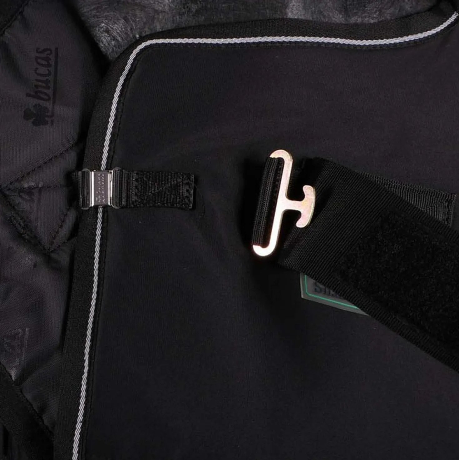 Bucas Shamrock Power Full Neck Black/Silver