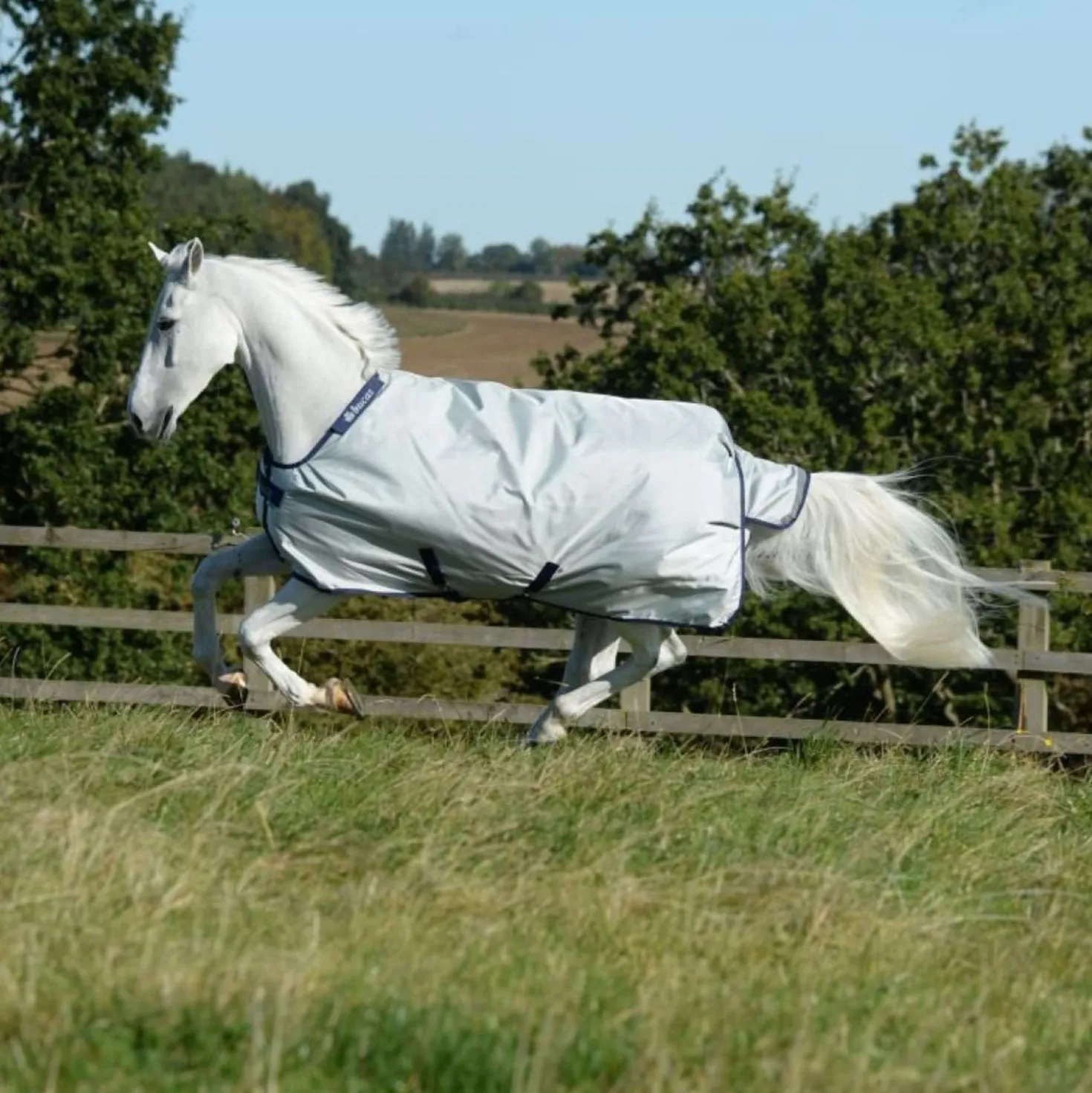 Bucas Turnout Power Medium 150g Zilver