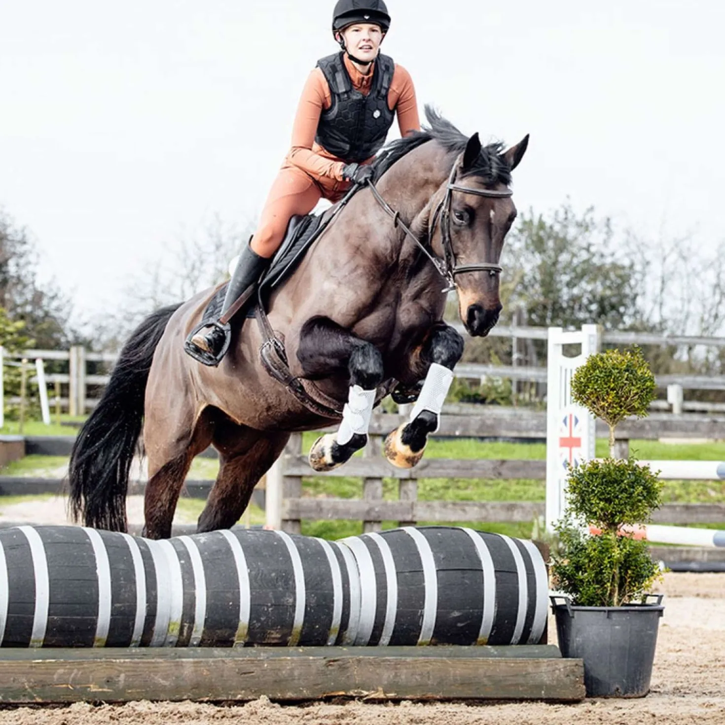 Charles Owen Bodyprotector HEXA Kinderen Zwart