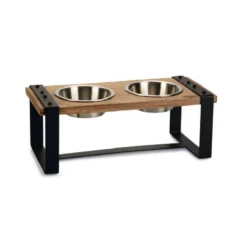 Designed by Lotte Dinerset Karinto Bruin