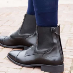 Dyon Jodhpurs Front laces Zwart