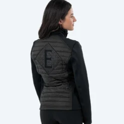 Elvera Equestrian Jack EESeraphine Zwart