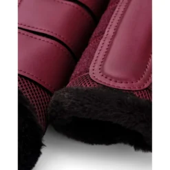 Equestrian Stockholm Beenbeschermers Fur Mesh Merlot