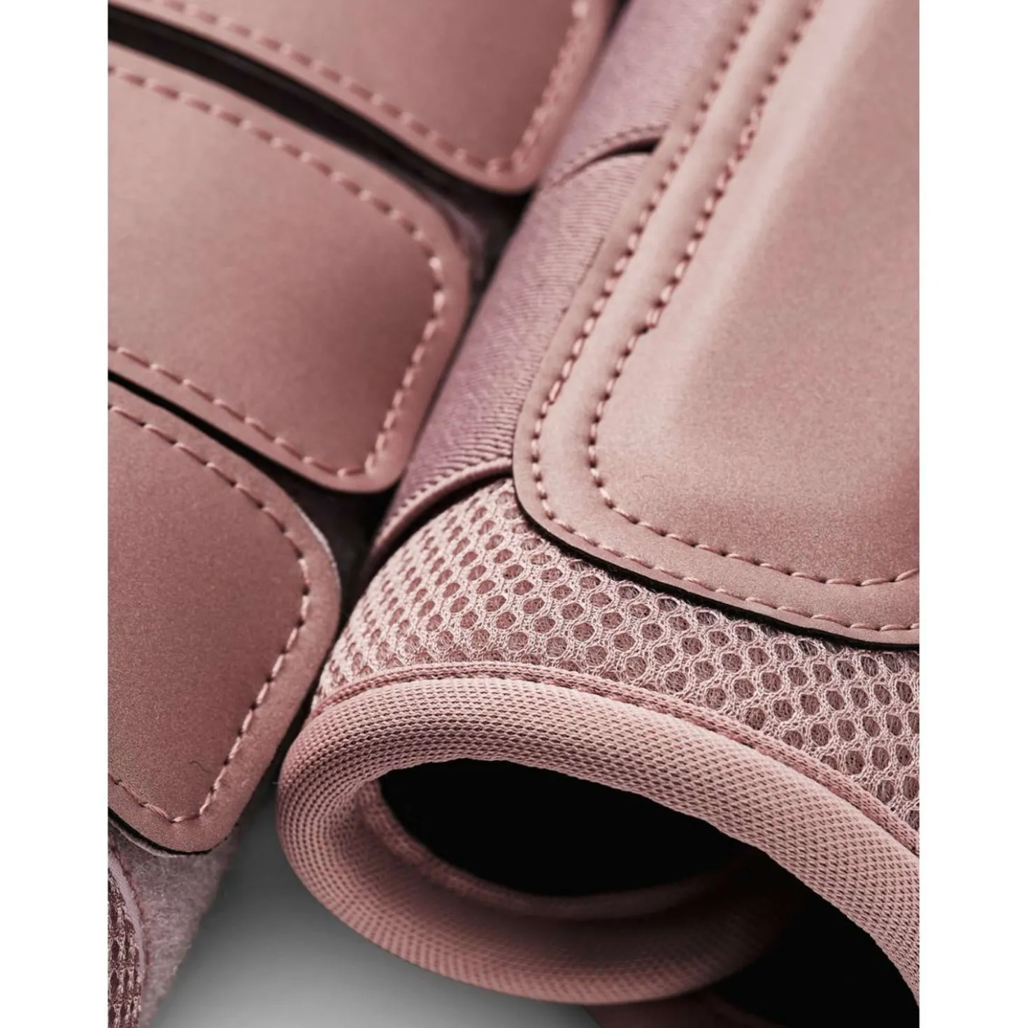 Equestrian Stockholm Beenbeschermers Classic Mesh Roze