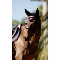 Equestrian Stockholm Oornetje Soundless Merlot