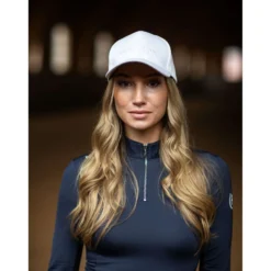 Equestrian Stockholm Pet Wit