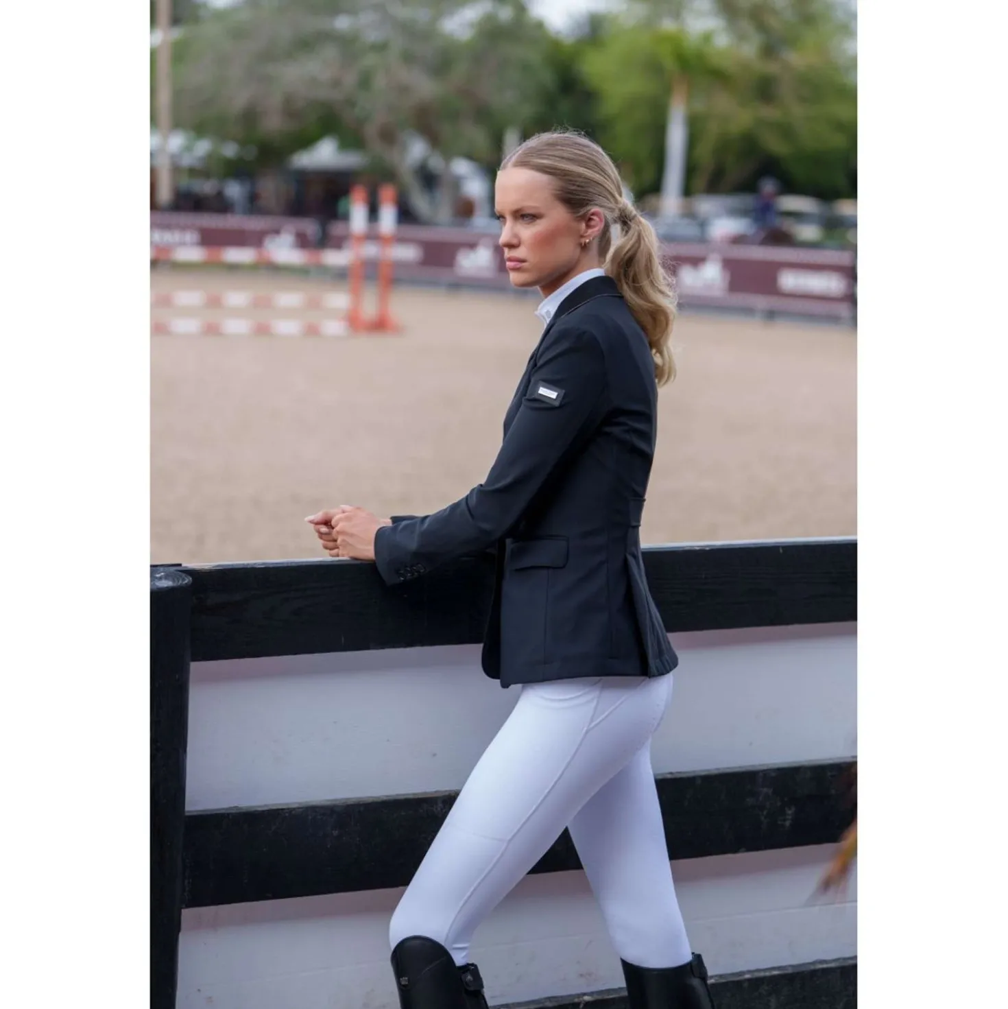 Equestrian Stockholm Wedstrijdjasje Classic Zwart