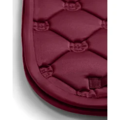 Equestrian Stockholm Zadeldekje Satin Dressuur Merlot