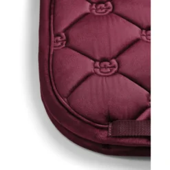 Equestrian Stockholm Zadeldekje Velvet Dressuur Merlot