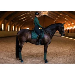 Equestrian Stockholm Zadeldekje Dressuur Sycamore Green