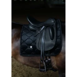 Equestrian Stockholm Zadeldekje Velvet Dressuur Zwart