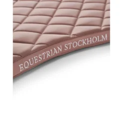 Equestrian Stockholm Zadeldekje Line Dressuur Roze