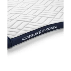Equestrian Stockholm Zadeldekje Modern Dressuur Wit/Navy