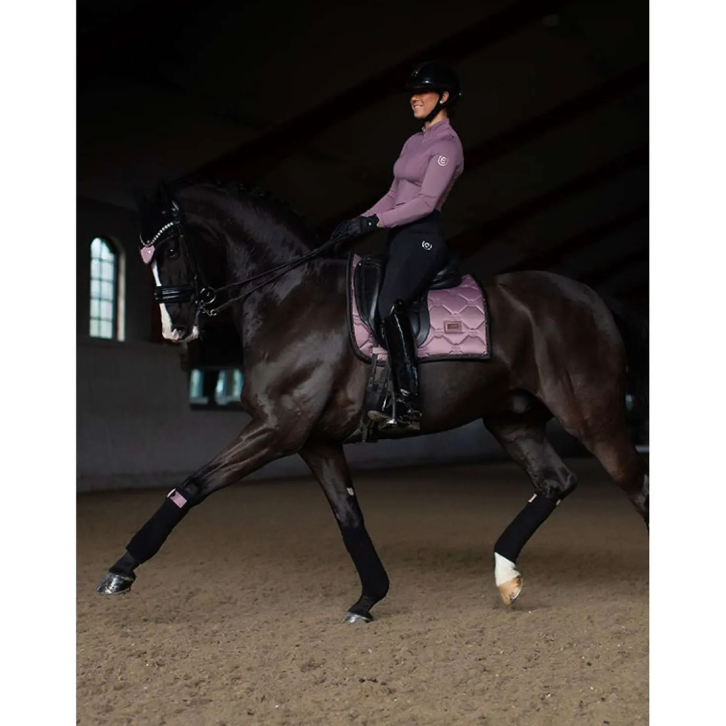 Equestrian Stockholm Zadeldekje Dressuur Anemone