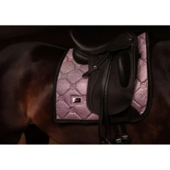 Equestrian Stockholm Zadeldekje Dressuur Pink Glimmer