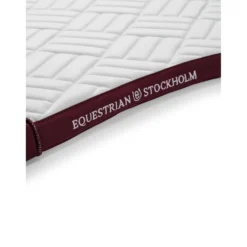 Equestrian Stockholm Zadeldekje Modern Dressuur Wit/Merlot